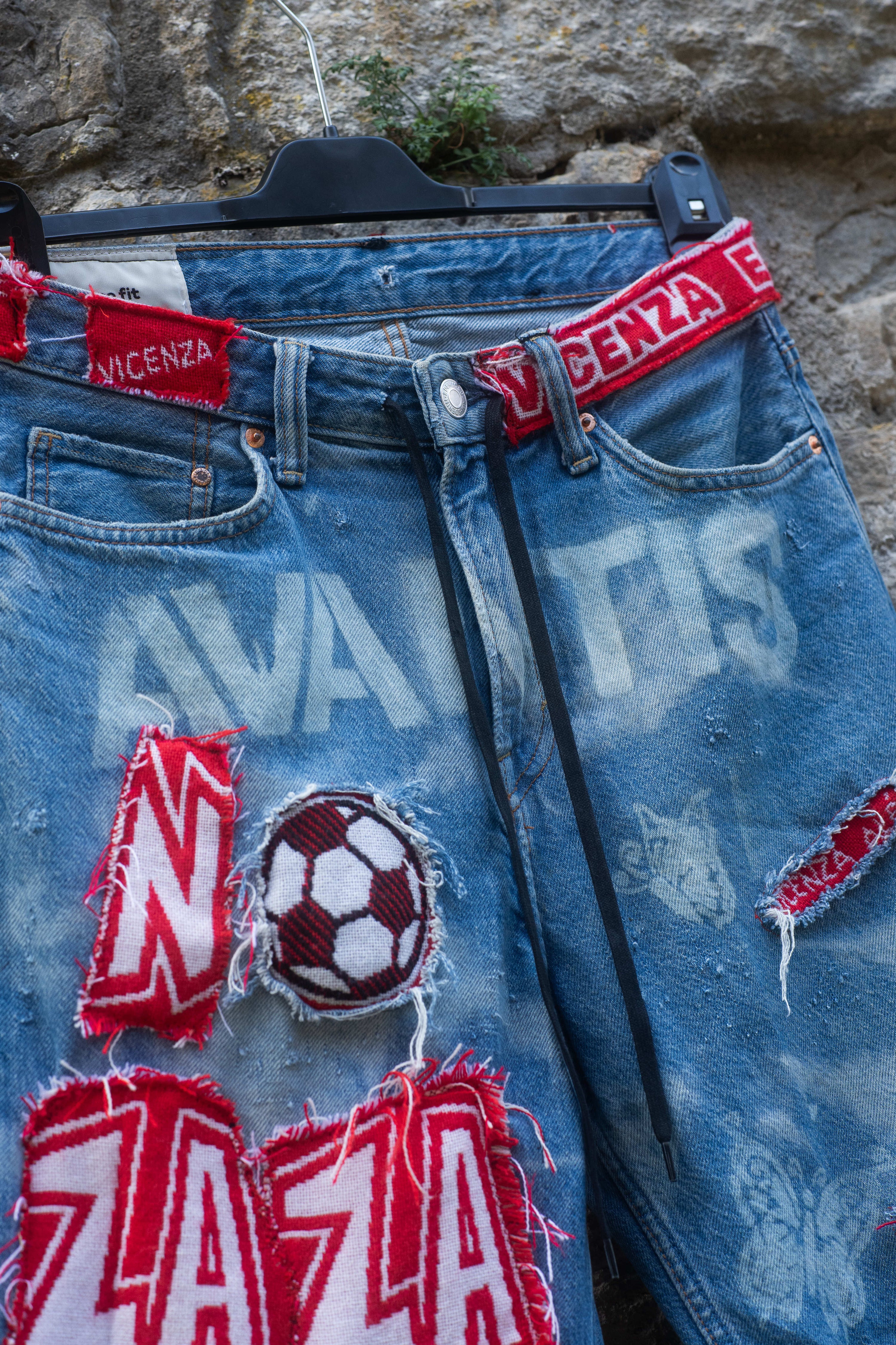 VICENZA LOOSE FIT JEANS